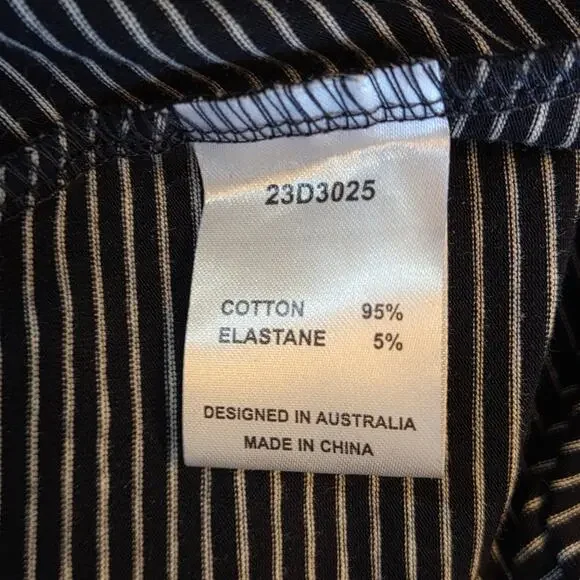 Tirelli Australia Dress Navy Striped Diagonal Seam, 3/4 sleeves, pockets, sz M - Picture 11 of 12